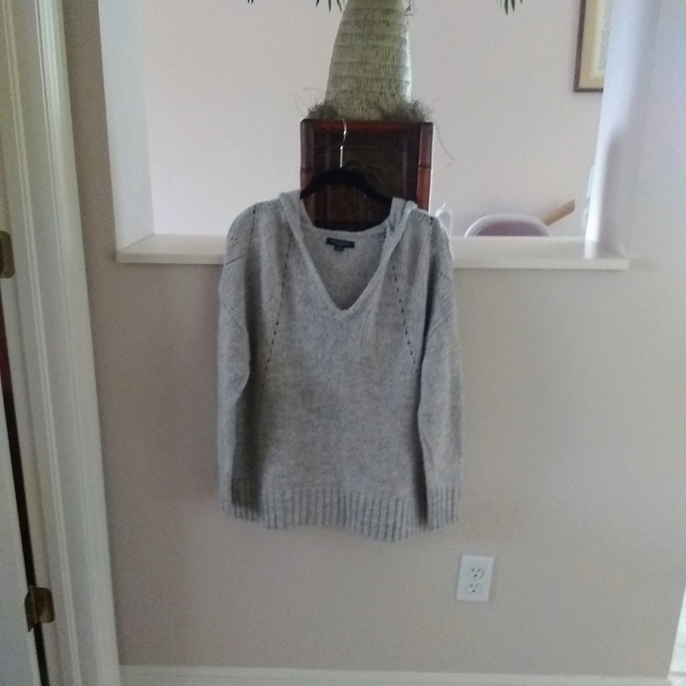 American Eagle Jegging Fit Sweater
